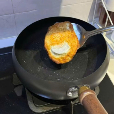 Chảo Sắt Lòng Sâu Chống Dính Phù Hợp Với Loại Bếp, Tay Cầm Cách Nhiệt Chống Bỏng, Chảo Nấu Ăn Tiện Lợi - HÀNG CHÍNH HÃNG MINIIN