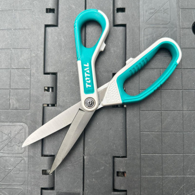 KÉO LÀM BẾP ĐA NĂNG 210MM TOTAL THSCRS812108 - HÀNG CHÍNH HÃNG