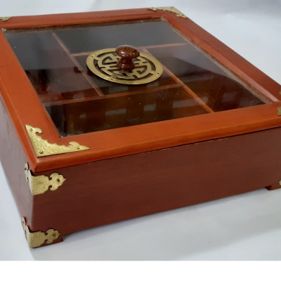 Khay đựng bánh kẹo gỗ Hình vuông- gỗ hương 5 ngăn