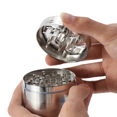 Cối Xay Thuốc Cầm Tay Bằng Kim Loại , thuốc sợi cho tẩu thuốc, tiêu ớt ( giao màu ngẫu nhiên)