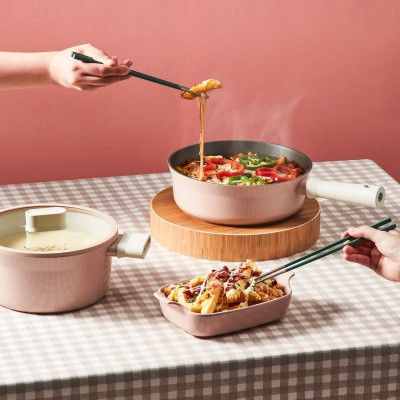 Chảo nhôm Lock&Lock chống dính Suit IH 22cm CSU1225PIK - Hàng chính hãng, dùng được bếp từ, tay cầm êm, dẫn nhiệt nhanh - JoyMall