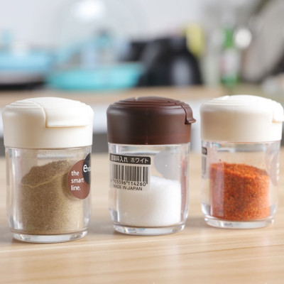 Combo 03 chai/lọ/hũ đựng gia vị muối, tiêu, ớt 68ml hàng nội địa Nhật Bản