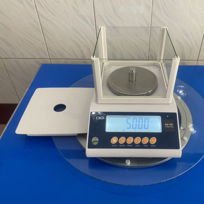 Cân Kỹ Thuật 2 Số Lẻ DIGI DS