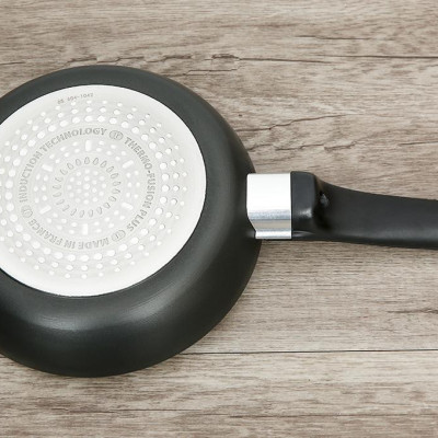 Chảo nhôm chống dính đáy từ 20 cm Tefal Ultimate G2680272 - Hàng chính hãng