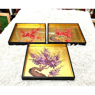 Khay sơn mài - Mã KV19 size 30x30x3cm nên dát vàng vẽ hoa đào đẹp mắt, sang trọng, quà tặng ý nghĩa