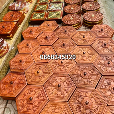 Khay đựng mứt tết bằng gổ hương kt 9×27×31cm