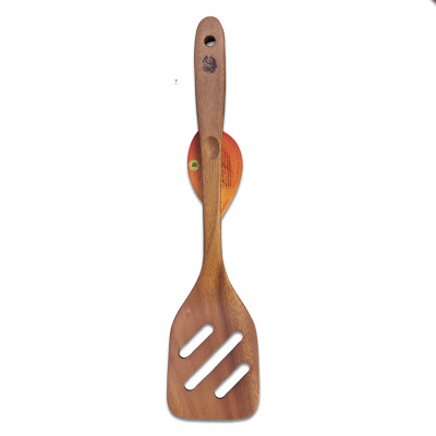 Sạn Gỗ TS39 Xà Cừ Cán Dài 3 Rãnh Chiên Xào Thức Ăn ( 35 x 8 cm ) - Đồ Gỗ Nhà Bếp Thương Hiệu Trường Sơn