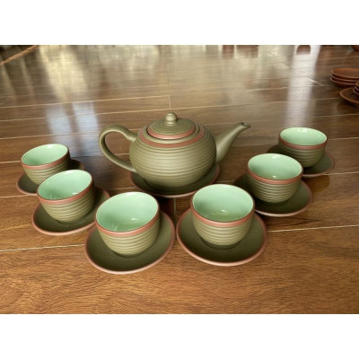 Ấm chén tử sa dáng tống ganh xanh