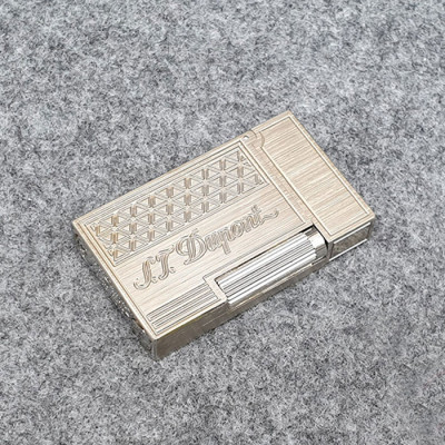 Vỏ Hộp Quẹt Bật Lửa D upon Gas Đá D34B Họa Tiết Cánh Hoa Tam Giác Đẹp, Độc Lạ In Logo - Dùng Gas Đá Cao Cấp