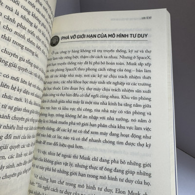 5 PHƯƠNG PHÁP HỌC TẬP CỦA ELON MUSK - NHỮNG ĐIỀU BÌNH THƯỜNG TẠO NÊN CON NGƯỜI PHI THƯỜNG - Lưu Tử Kỳ - Ymate dịch - Nhà Sách Ymate - Nhà xuất bản Dân Trí.