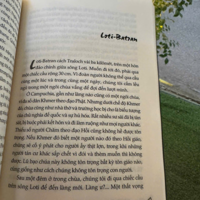 (Tái bản 2025) THOÁT KHỎI ĐỊA NGỤC KHMER ĐỎ - Hồi Ký Của Một Người Còn Sống - Denise Affonco – NXB CTQGST – Omega Plus