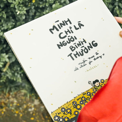 Sách Skybooks - Mình Chỉ Là Người Bình Thường (Tặng Bookmark)
