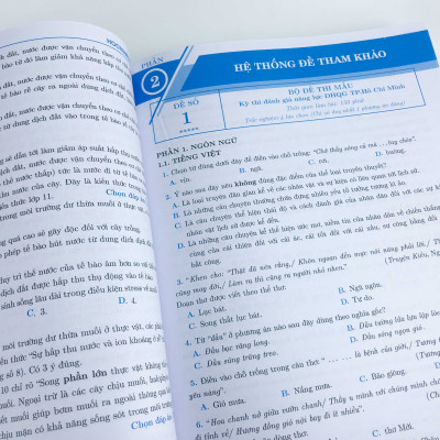 Tăng Tốc Luyện Đề Thi Đánh Giá Năng Lực - Đại học Quốc gia TP. Hồ Chí Minh