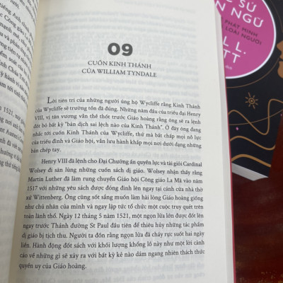 [combo 2 cuốn lịch sử ngôn ngữ] LƯỢC SỬ NGÔN NGỮ - CUỘC PHIÊU LƯU CỦA NGÔN NGỮ ANH -