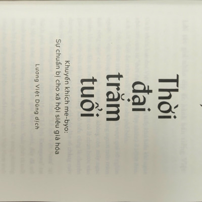 Sách - Thời đại trăm tuổi - Khuyến khích me-byo: Sự chuẩn bị cho xã hội siêu già hóa (Kuroiwa Yuji) (Nhã Nam Official)