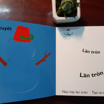 Combo 4 cuốn Ehon Nhật Bản Cùng chơi trốn tìm 8 Sinh vật biển, Cùng chơi trốn tìm 9 Các loài chim, Cùng chơi trốn tìm 10 Côn trùng, Cùng chơi trốn tìm 11 Giáng sinh