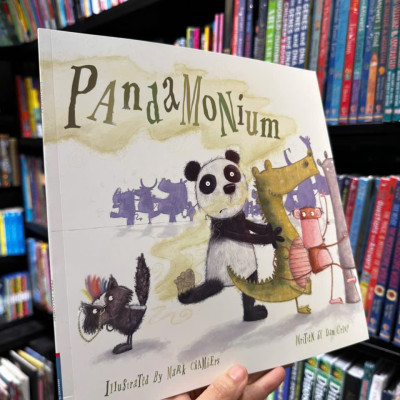 Sách - Pandamonium by Dan Crisp - Sách ngoại văn, sách thiếu nhi tiếng Anh, bìa mềm, nhập khẩu UK