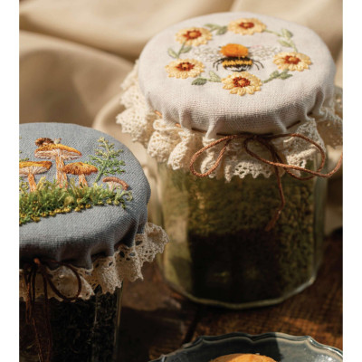 Thêu Ngay Không Cần Hoa Tay - Kỹ Thuật Thêu Hiện Đại Cho Người Mới Học