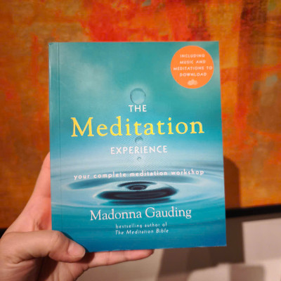 Sách - The Meditation Experience: Your Complete Meditation Workshop by Madonna Gauding