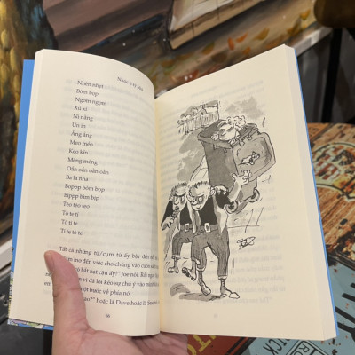 (Bestseller hài hước SỐ MỘT nước Anh của David Walliams) NHÓC TÌ TỶ PHÚ – Tony Ross minh họa – Seal dịch – Nhã Nam – NXB Hội nhà văn (Bìa mềm)