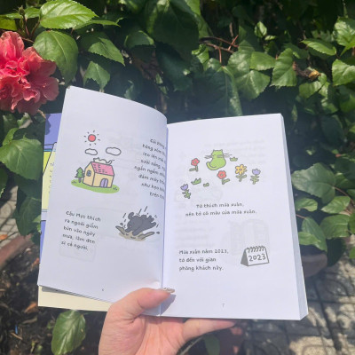 Sách - Chỉ mùa xuân và tình yêu được phép vào trong (Nhã Nam HCM)