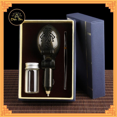 Tẩu xông trầm, lư điện, lò đốt trầm hương trên ô tô cắm trực tiếp trên xe