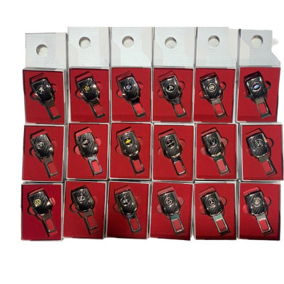 Chốt Cài Dây An Toàn Xe Hơi, Chốt Cài Full Logo Hãng Xe Loại Cao Cấp có đầu nối với dây an toàn màu da cacbon đẳng cấp