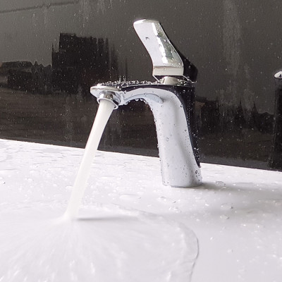 Vòi lavabo nóng lạnh Eurolife EL-1002S (Trắng bạc)