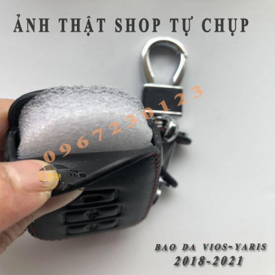 Bao Da Ốp Móc Chìa Khóa TOYOTA VIOS - YARIS 2019-2020 2 Nút Có Chìa Cam Kết Da Thật Bền Bỉ, Có LOGO Kim Loại