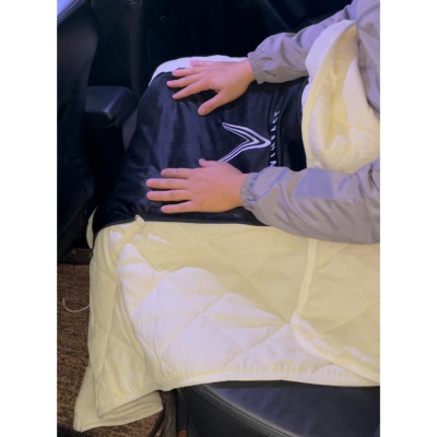  Chăn ô tô kiêm gối gấp gọn logo Mercedes | Sản phẩm chăn và gối 2 in 1