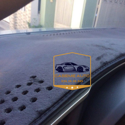 [FORD RANGER RAPTOR] Thảm Taplo 3 Lớp Dành Cho Xe FORD RANGER RAPTOR, Nhung Lông Cừu Và Da Vân Carbon Cao Cấp - Hàng Chính Hãng