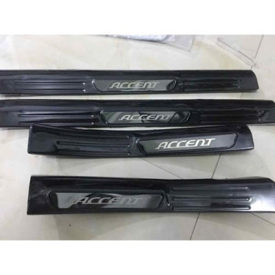 ỐP BẬC TRONG TITAN DÀNH CHO ACCENT 2018-2019-2020-2021