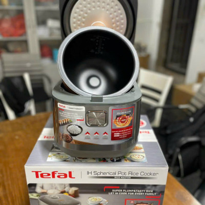 Nồi cơm điện cao tần Tefal RK818A68, Công suất 1200W, Dung tích 1,8 lít, Lòng nồi dạng niêu dày 2 mm với kết cấu là 6 lớp, Hàng chính hãng -  Bảo hành 2 năm