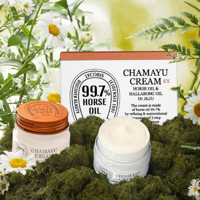 Kem Dưỡng Ẩm Chiết Xuất Dầu Ngựa Chamayu Cream Ex