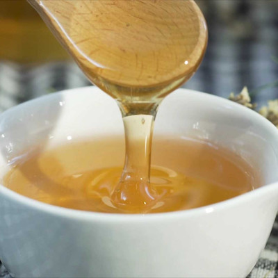 Mật ong rừng Tây Bắc Phúc Khang 140G - Thu hoạch tự nhiên - Nguyên chất - Không nhiễm hóa chất , Kháng sinh , Kim loại nặng , Chất bảo vệ thực vật - Tặng hộp trà sâm hàn quốc 10 gói khi mua từ 3 hũ 