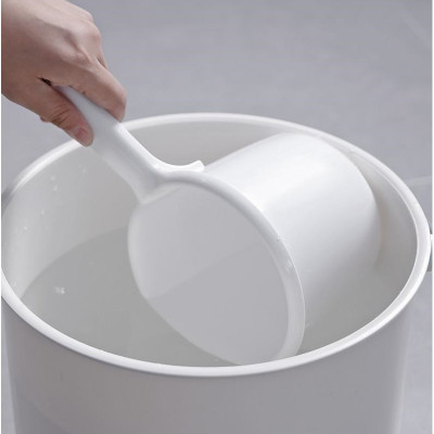 Combo chậu nhựa PP cao cấp tròn 4.5L + gáo nhựa 1.3L - made in Japan