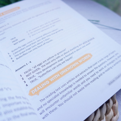 The Ultimate Guide To Academic Reading (Bộ Sách Ielts Mike) (Tặng Bookmark PL)