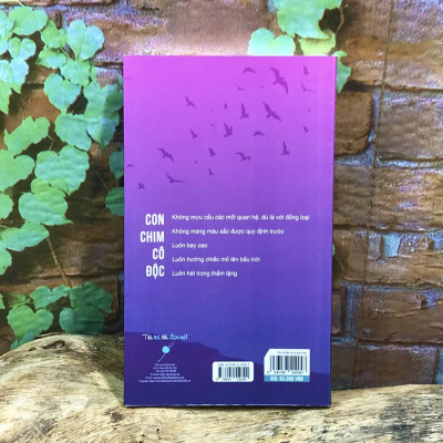 Sách - Khi Cô Độc Là Sự Lựa Chọn (Kèm Bookmark)