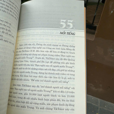 BẮN CHỈ THIÊN (Tập tiểu phẩm) - GS. TS. Tạ Ngọc Tấn - Nhà xuất bản Chính trị Quốc gia Sự thật