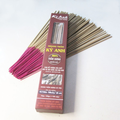 Nhang Trầm Hương Kỳ Anh Hộp 100 cây Dài 30cm NCT30A-100c