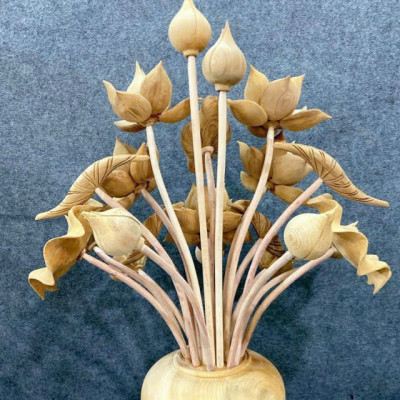 1 bình hoa sen 21 cành phong thủy trang trí ,phòng khách phòng thờ bằng gỗ ngọc am thơm nức ,