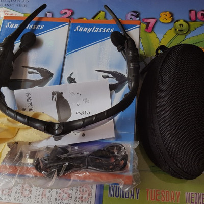 Tai Nghe Kiêm Mắt Kính Thời Trang - Thiết Kế Thời Trang,Chống Lóa, Chống Tia UV Hiệu Quả - Mắt kính Bluetooth 5.0 Kết Nối Nhanh - Hàng chính hãng