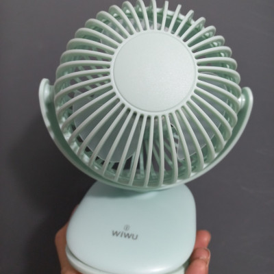 Quạt sạc mini để bàn kẹp bàn treo tường 3W Wiwu FS-03 _ Hàng chính hãng