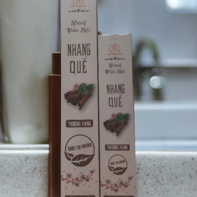 Hộp 100 nén nhang Quế, dài 38cm -không sử dụng hóa chất, ít khói, mùi hương dịu nhẹ