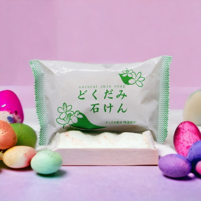 Xà Phòng Rửa Mặt Ngừa Mụn Chiết Xuất Lá Diếp Cá Chinoshio Dokudami Soap (130 G)