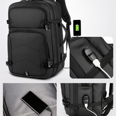 Balo laptop (15.6 inch) phong cách hiện đại - BEE GEE BLLT5610A