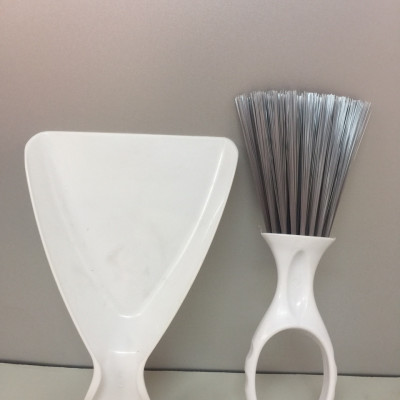 Chổi bao sái tượng , lau quét bàn thờ, Cao 24 cm , ngang 12,5 cm