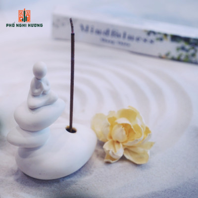 Nhang thiền Thư giãn Mindfulness - Phổ Nghi Hương mùi hương tươi mát, có tính thanh tẩy cao thích hợp để thư giãn và khử mùi không gian sống