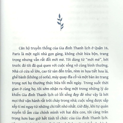 At Home With Madame Chic - Thanh Lịch Từ Những Khoảnh Khắc Đời Thường (Tái Bản 2022)
