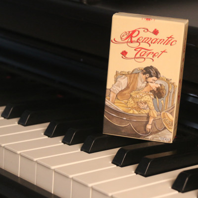 Bài Romantic Ta rot